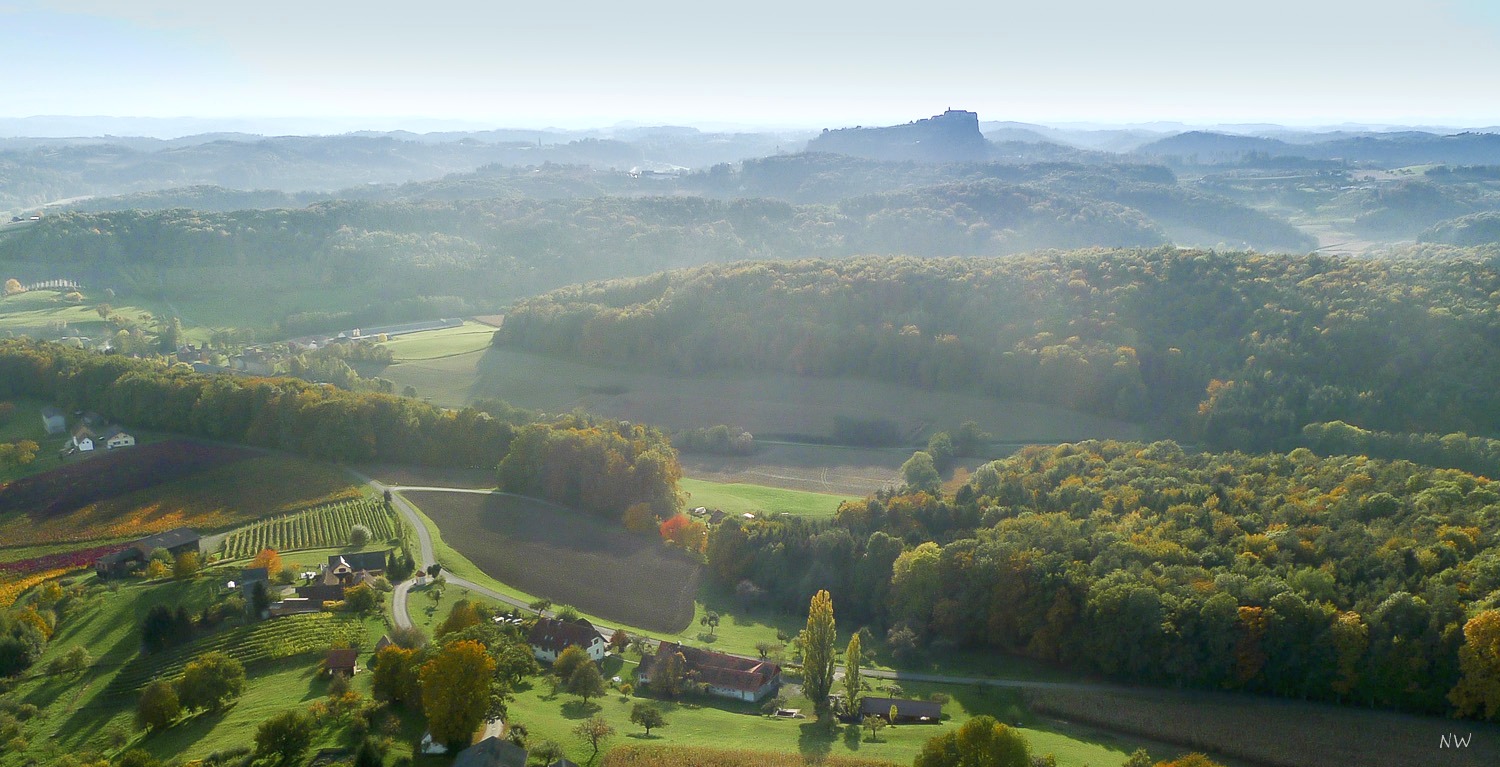 Blick zur Riegersburg - 2