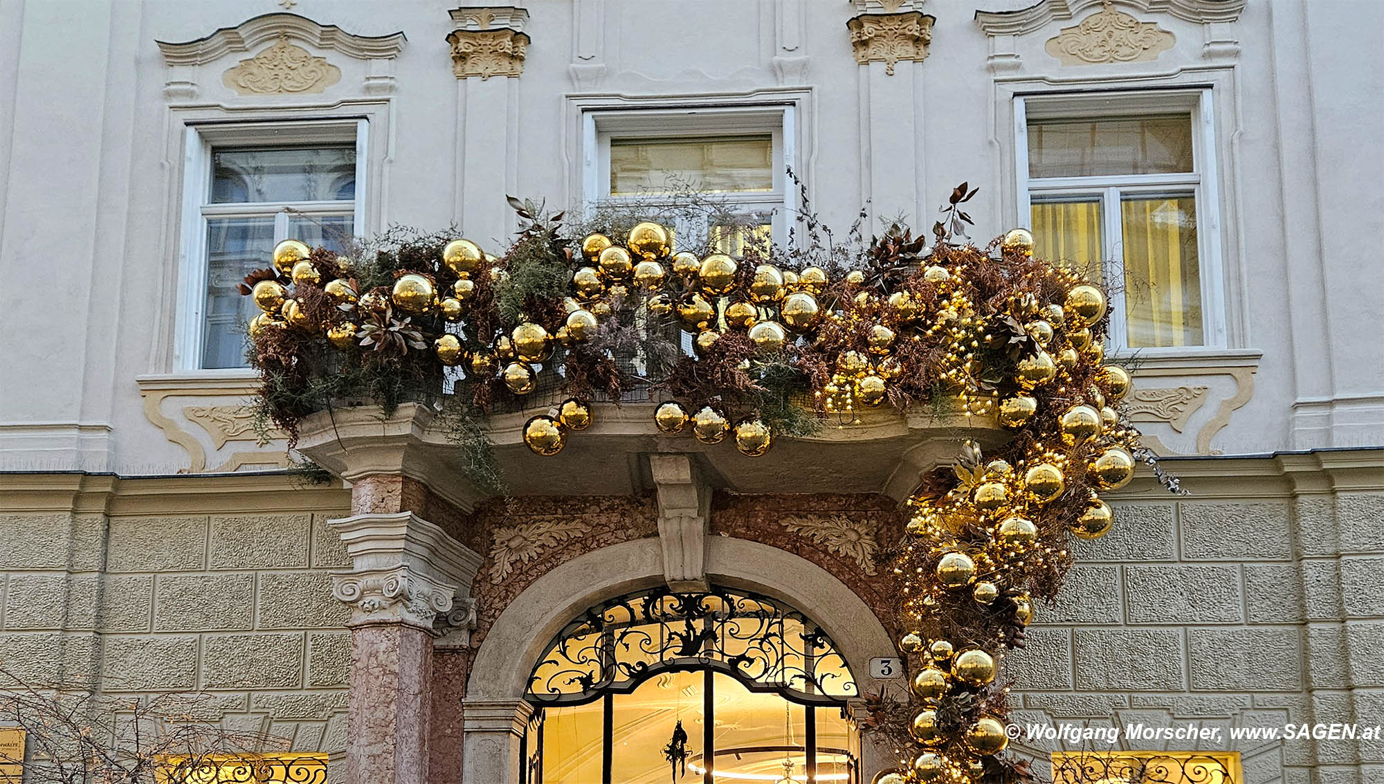 Bozen Weihnachtsschmuck Palais Campofranco