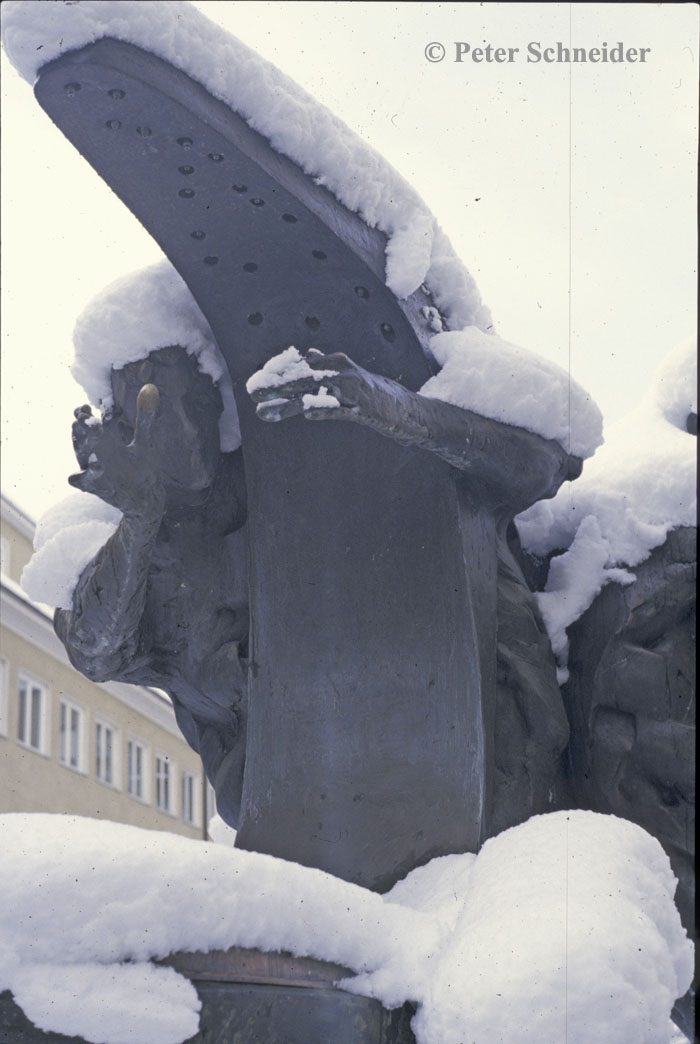 Brunnen am Sparkassenplatz