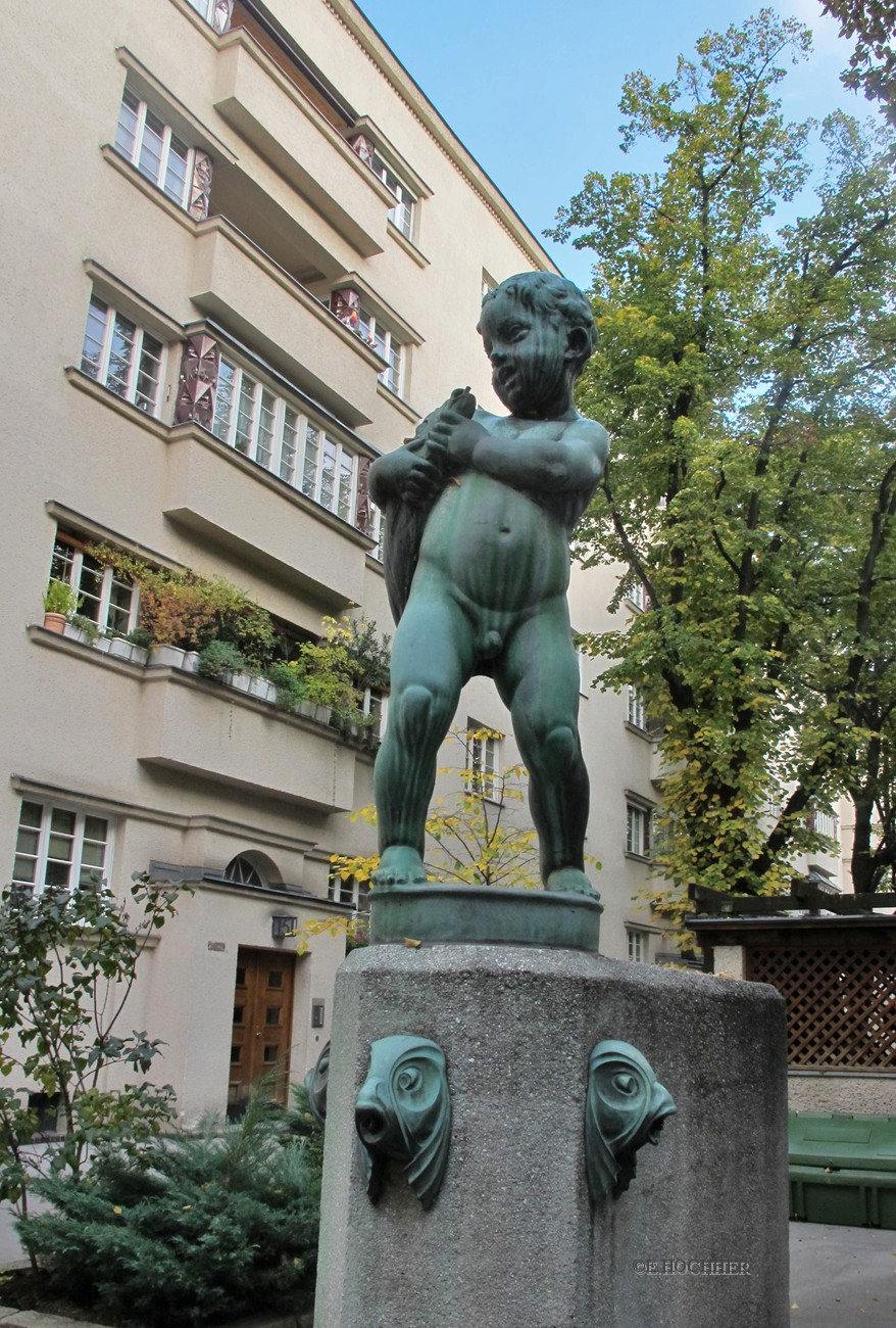 Brunnen im Lindenhof