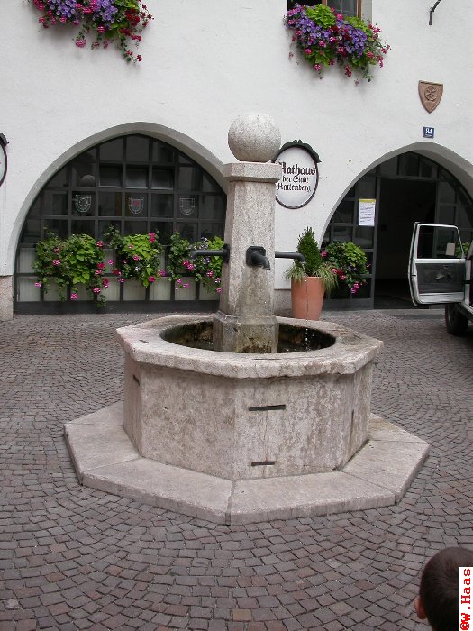 Brunnen in Rattenberg (Tirol)