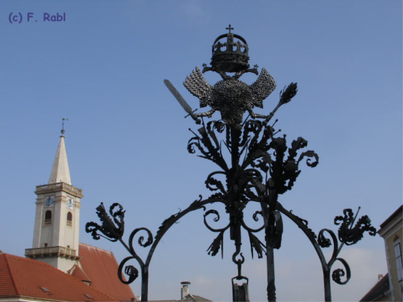 Brunnen mit Doppeladler in Rust