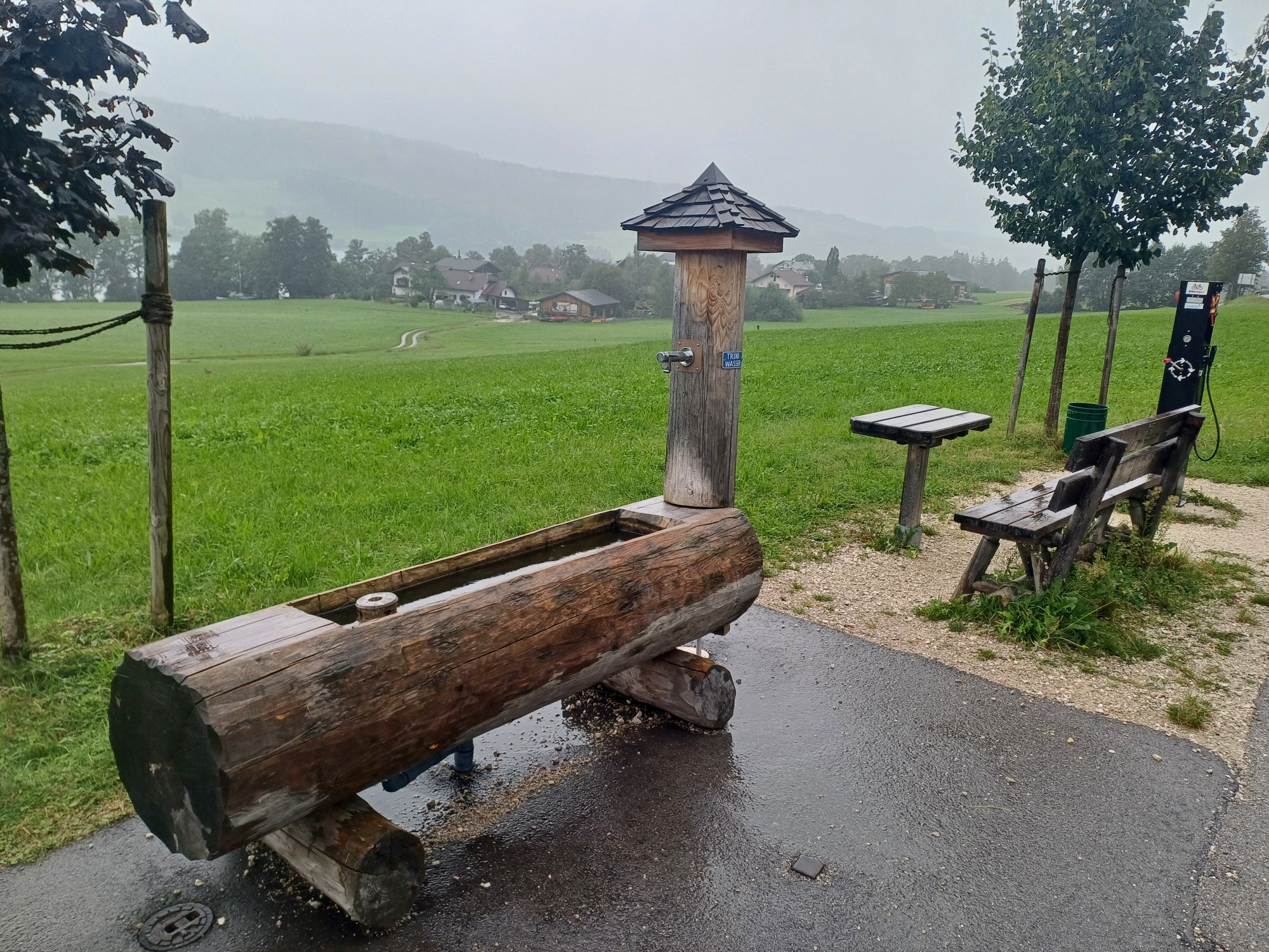 Brunnen zum Trinken und Kühlen