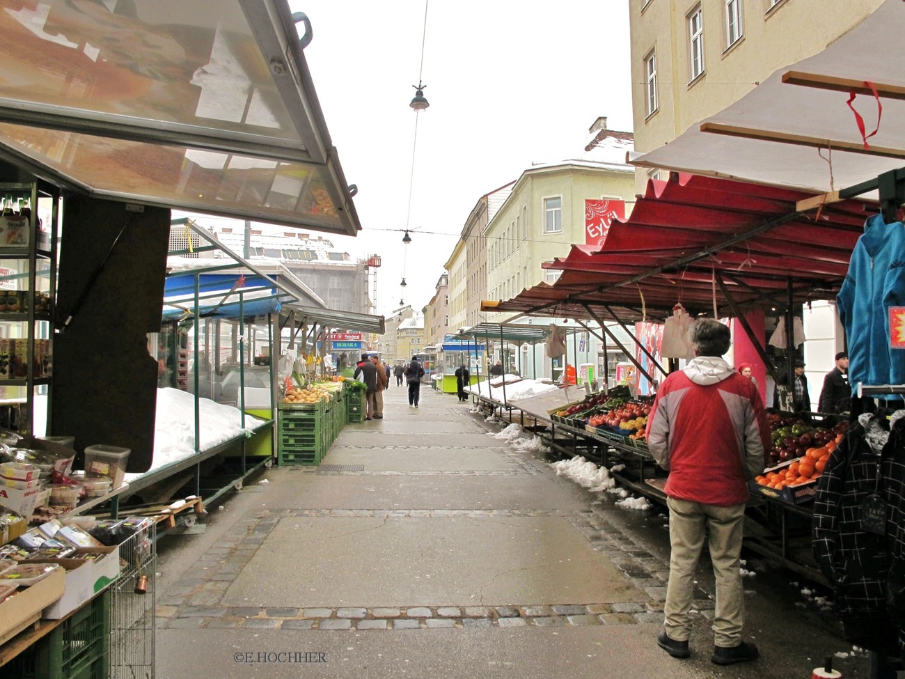 Brunnenmarkt im Schnee