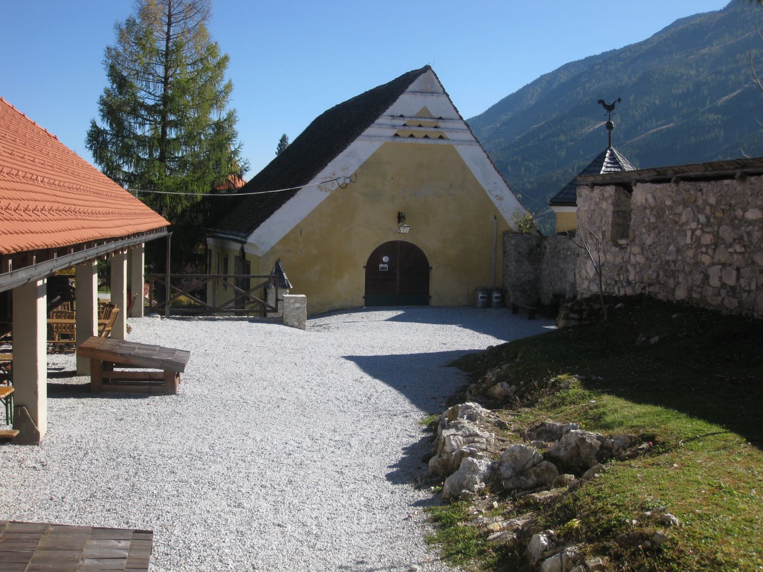 Burg Strechau- Eingangsbereich