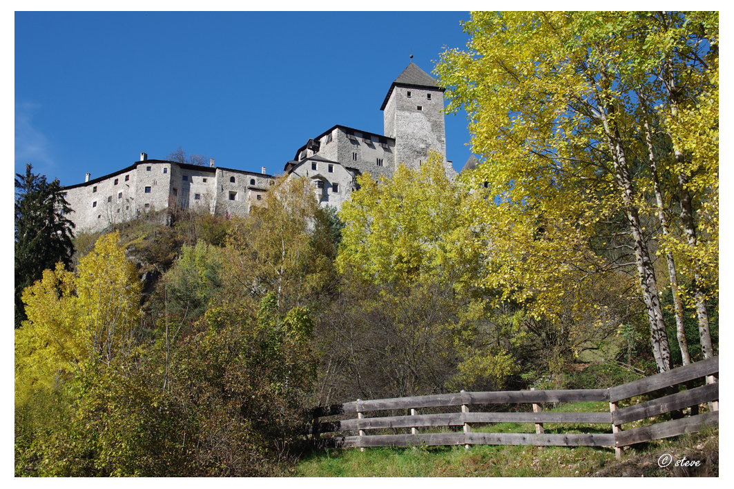 Burg Taufers