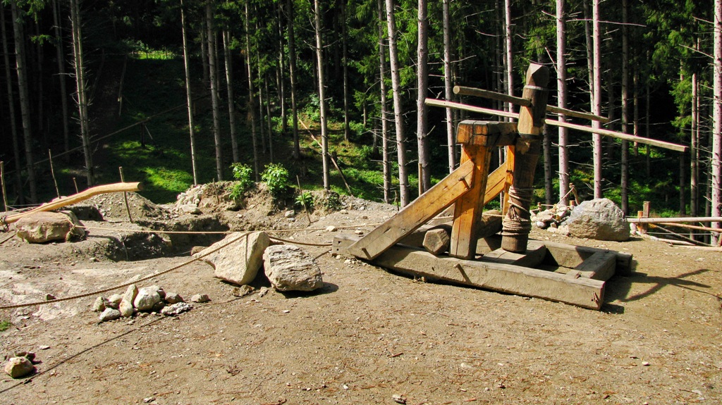 Burgbau-Transportmittel -  Friesach/Kärnten