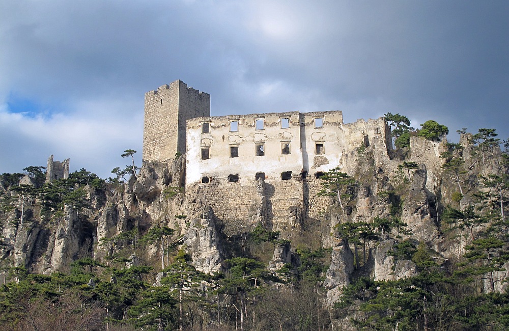 Burgruine Rauhenstein