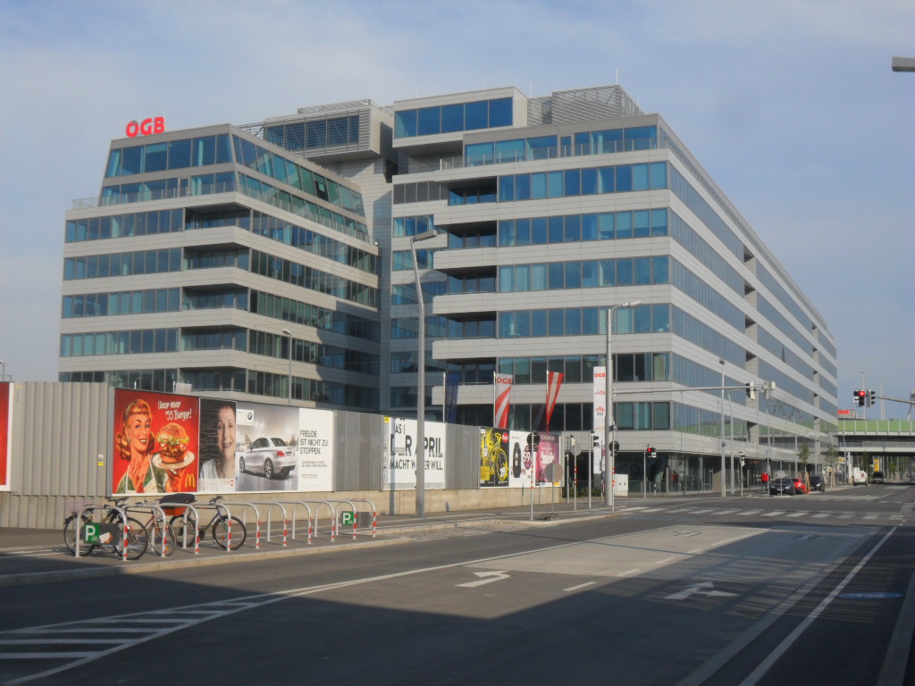 Catamaran Bürohaus Wien