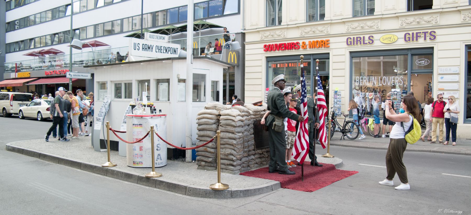 Checkpoint - Charlie (Version für Touristen) - 2