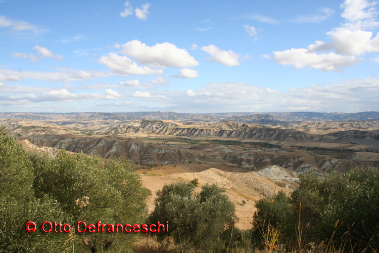 Craco (Geisterstadt in der Provinz Matera/Basilicata/Italien).