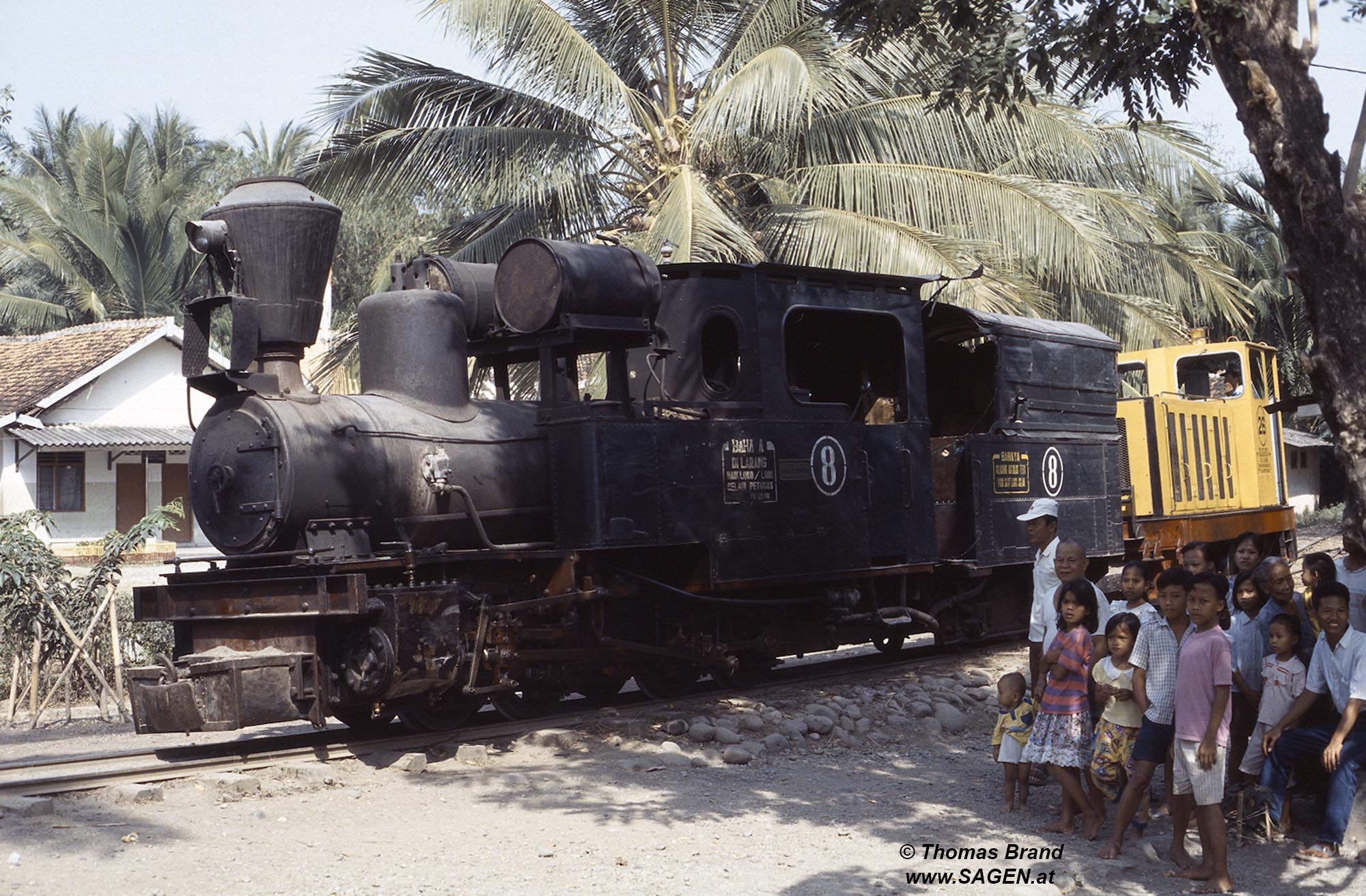 Dampflokomotive Sragi, Comal, Indonesien