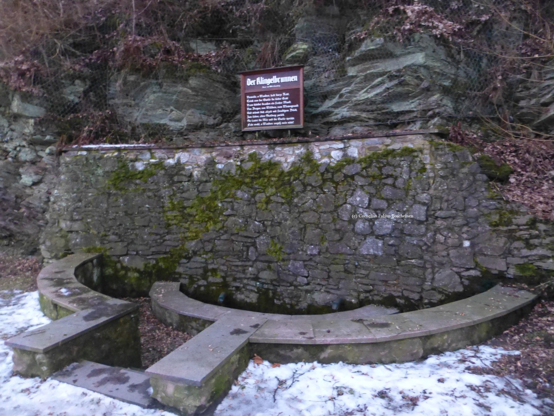 Der Klingelbrunnen „Klingenborn“ in Stolberg/Südharz.