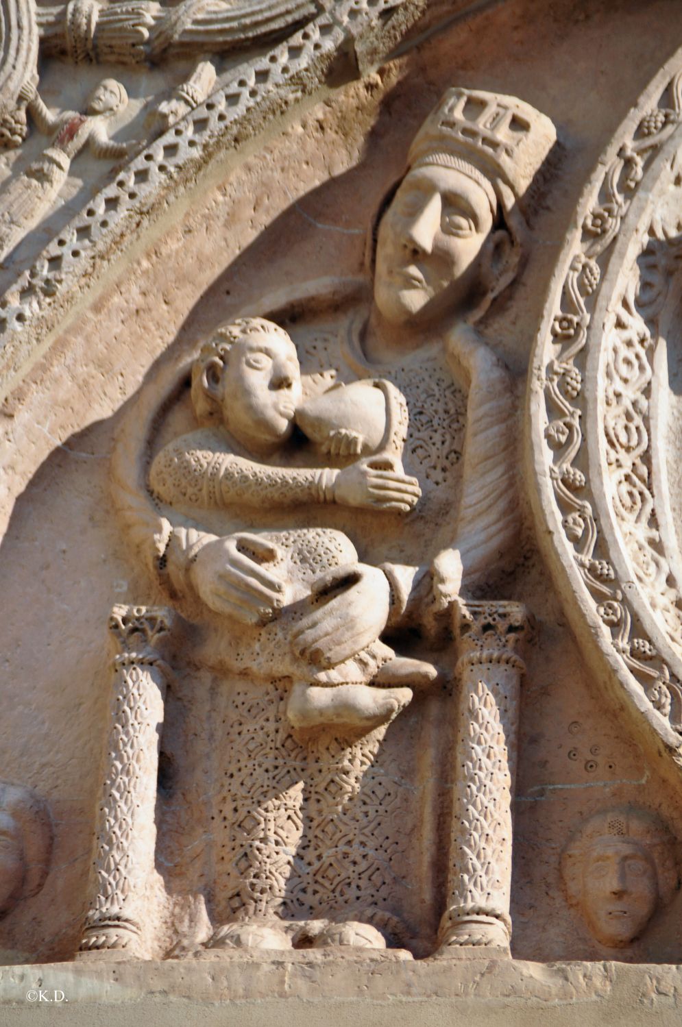 Detail des Hauptportals von San Rufino - Assisi (Umbrien)