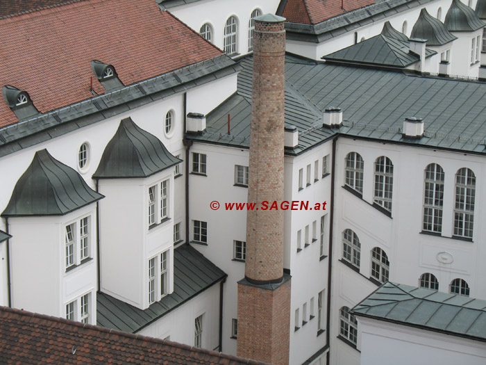 Detail Innenhof der Universität, Innsbruck