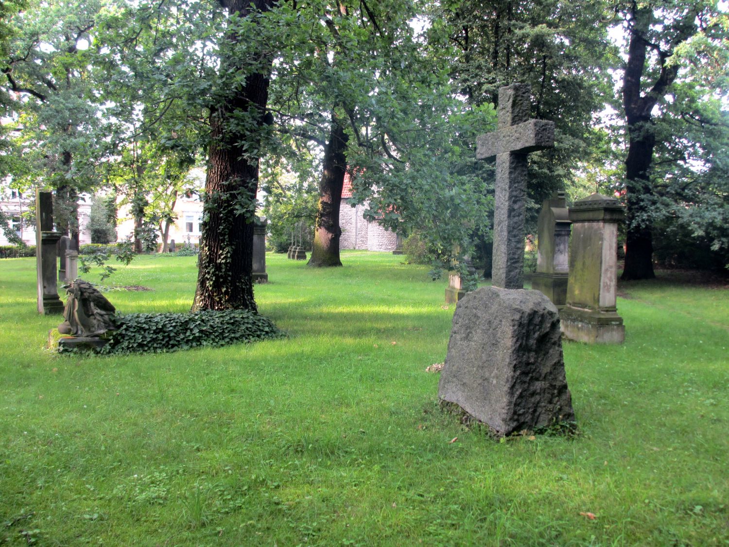 Dom- und St. Magnifriedhof, Braunschweig