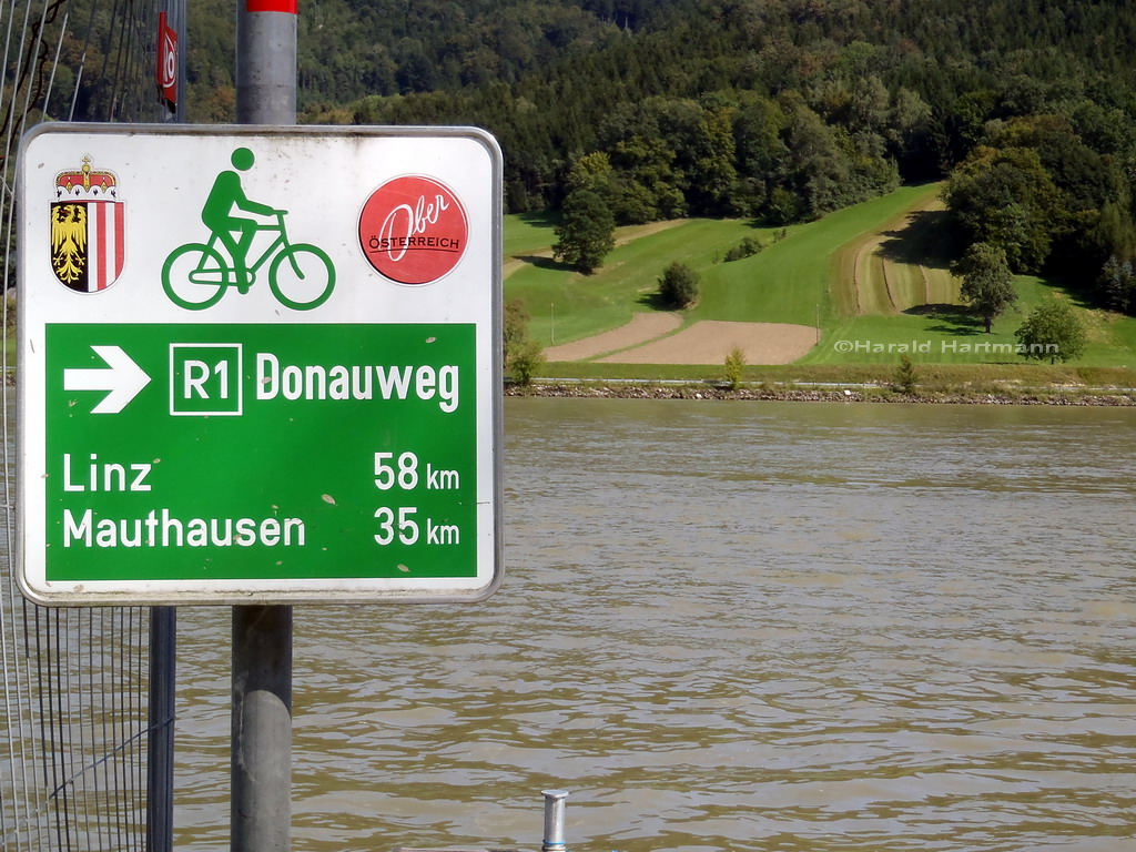 Donauradweg 4