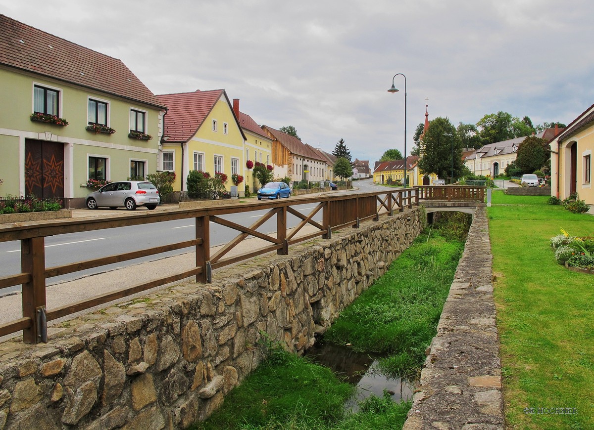 Dorfbach in Weinpolz