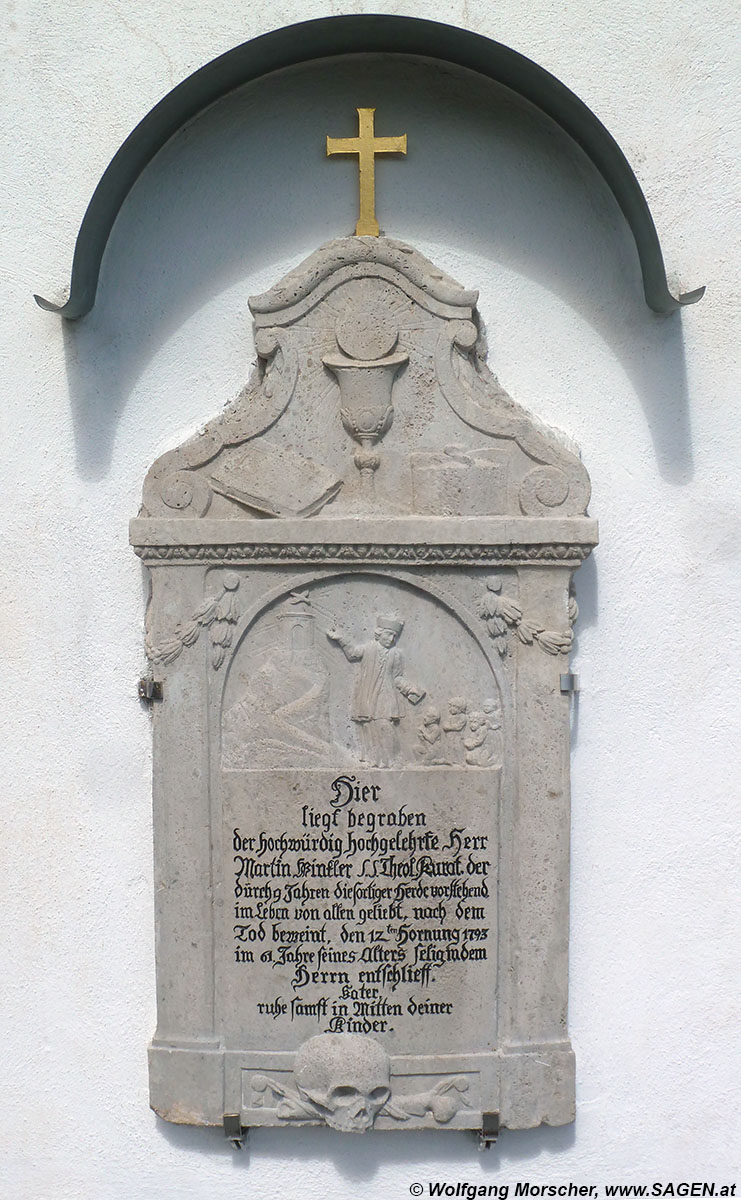 Dormitz: Grabstein an der Wallfahrtskirche St. Nikolaus