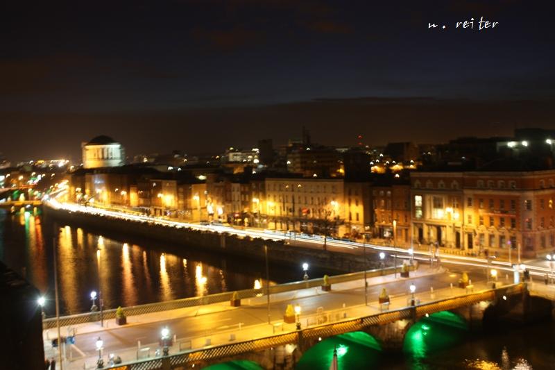 Dublin by night