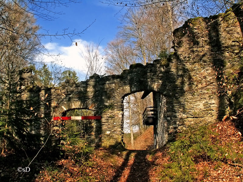 Durchgang-Burg