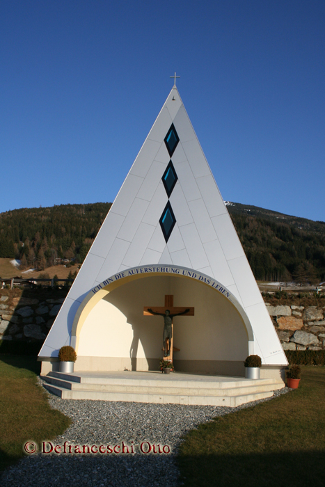 Edith Stein Friedhofskapelle in Patsch