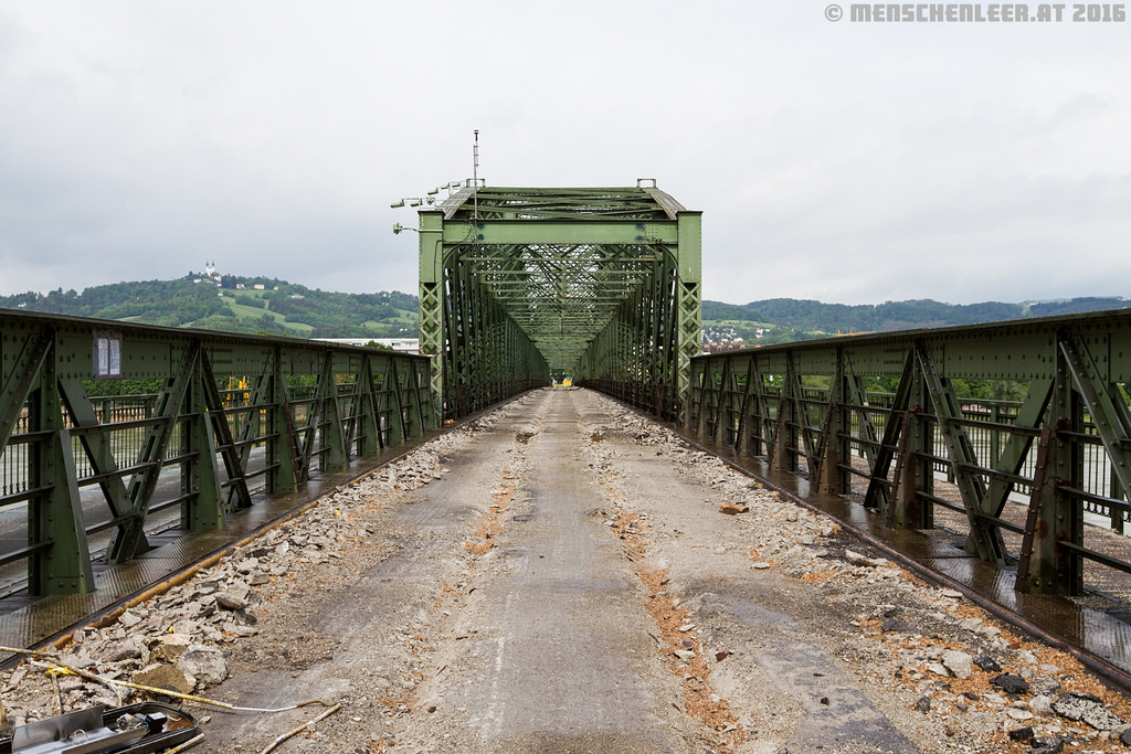 Eisenbahnbrücke Linz