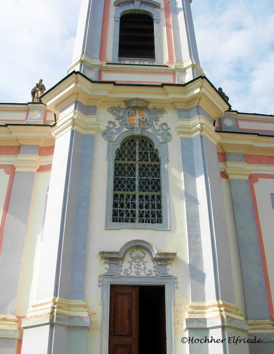Fassade der Wallfahrtskirche Mariahilfberg