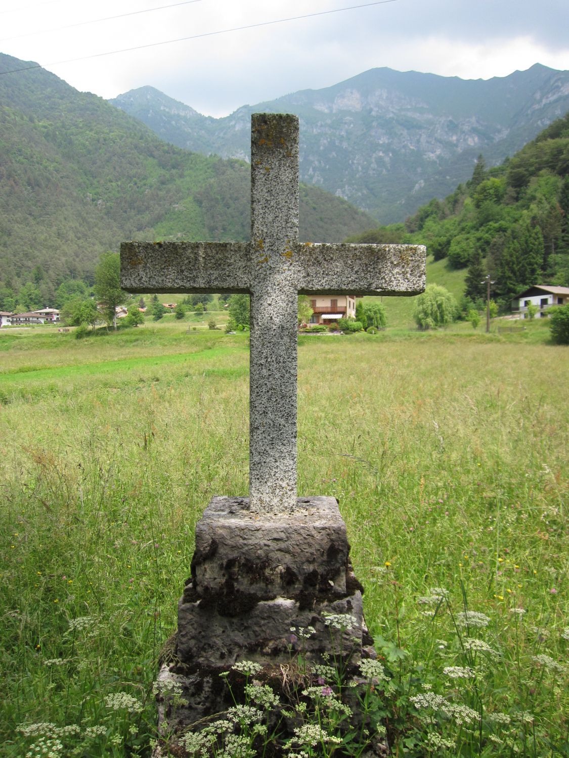 Feldkreuz in Mezzolago