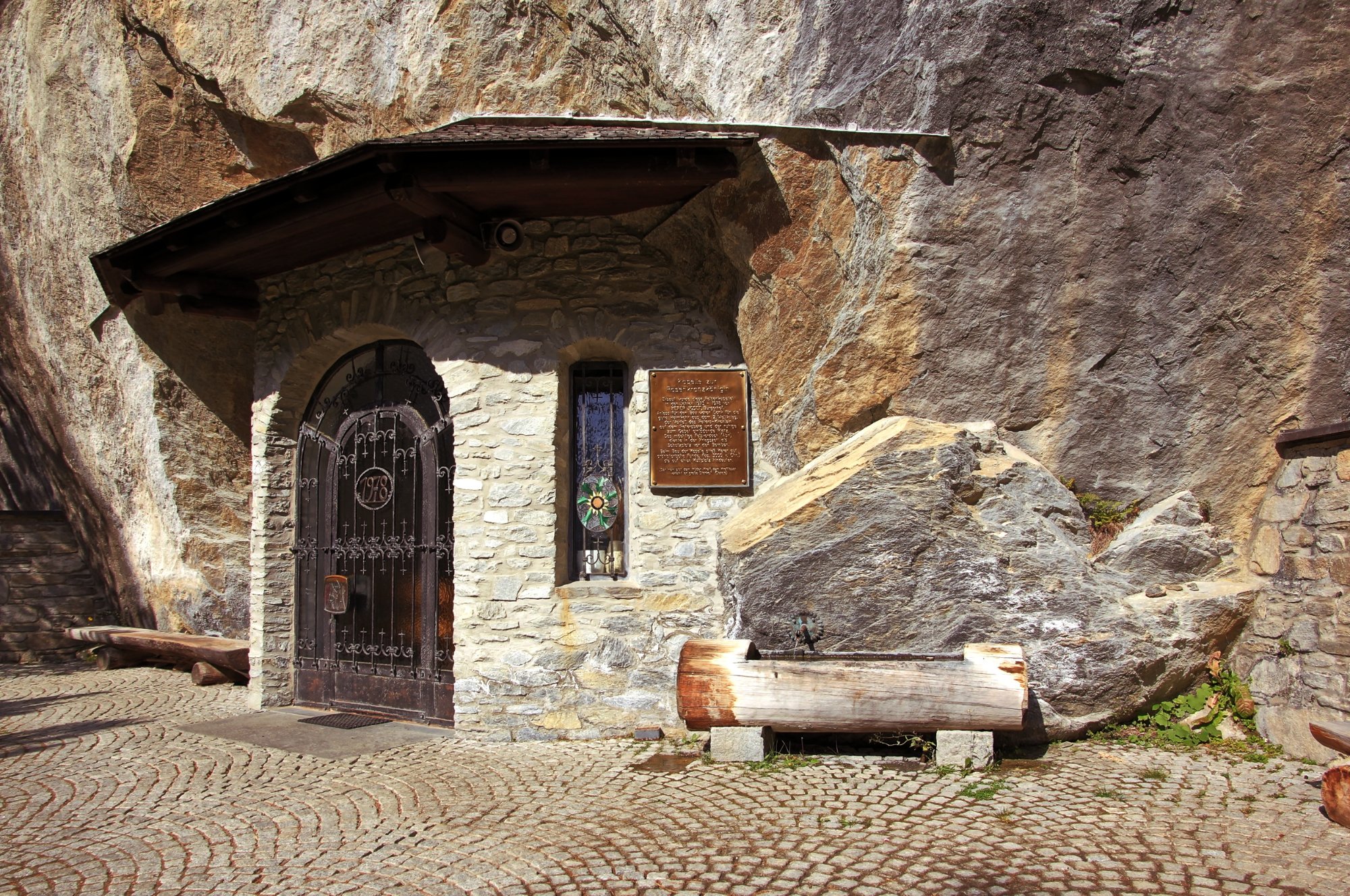 Felsenkapelle 2