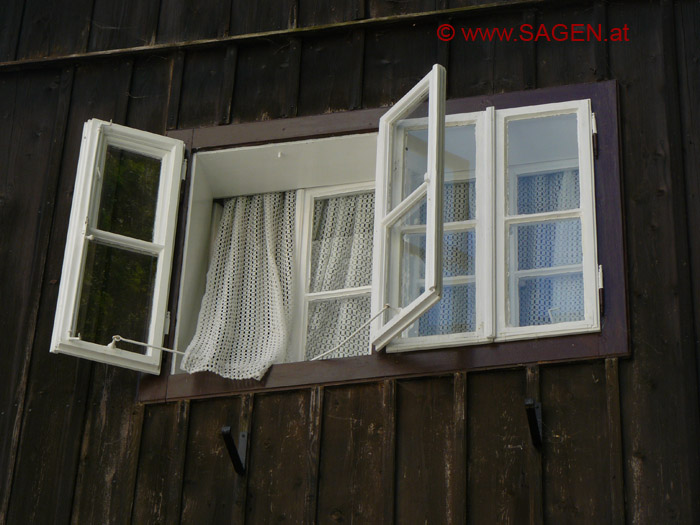 Fenster Hallstatt, Salzkammergut (Oberösterreich)