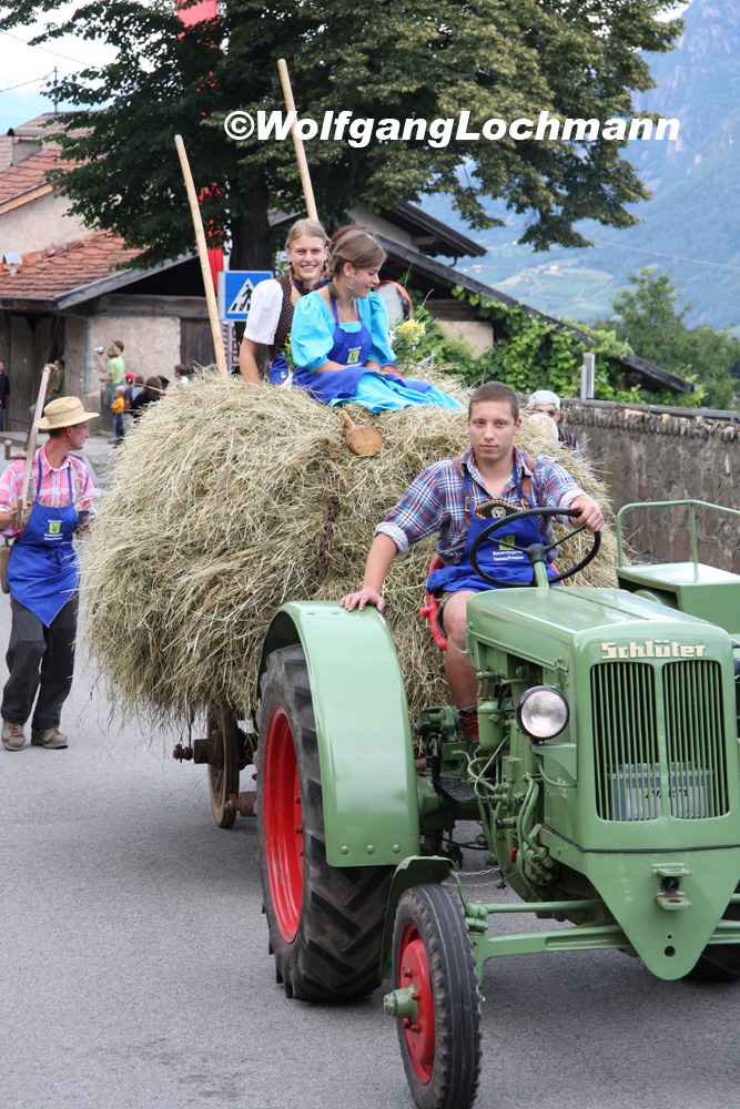 Festtagswagen der Bauernjugend