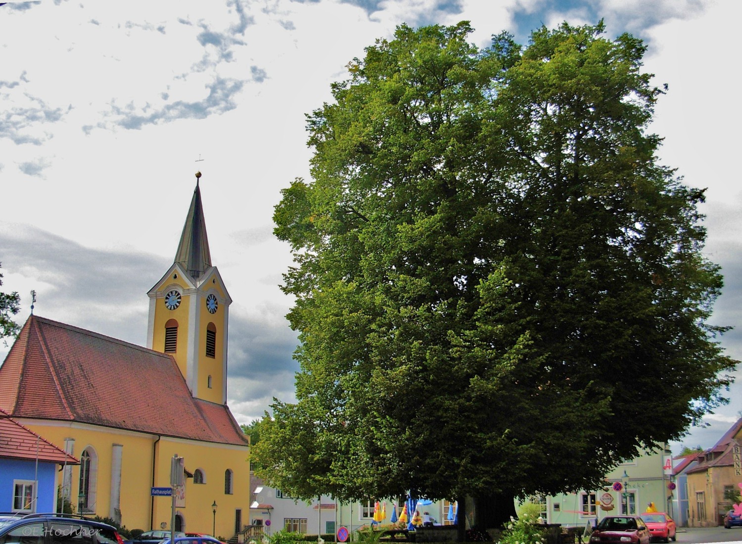 Floriani-Kapelle mit Marktlinde