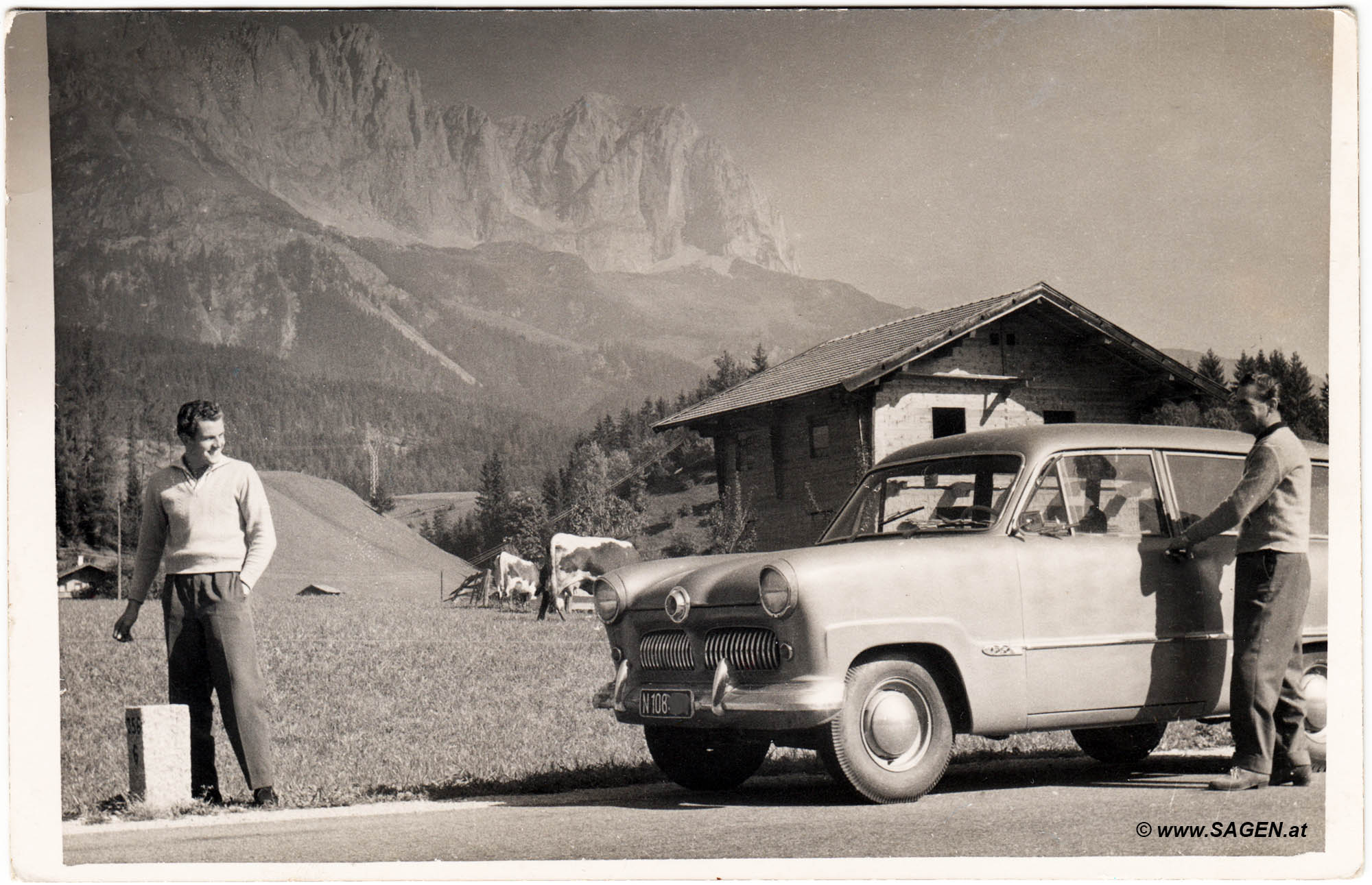 Ford Taunus 12M in den Bergen, 1950