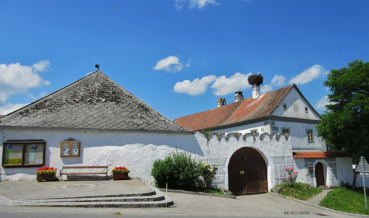 Friedersbacher Wehrkirchenanlage-Pfarrhof