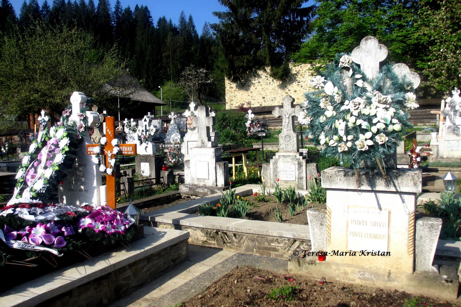 Friedhof beim Moldaukloster Voronet