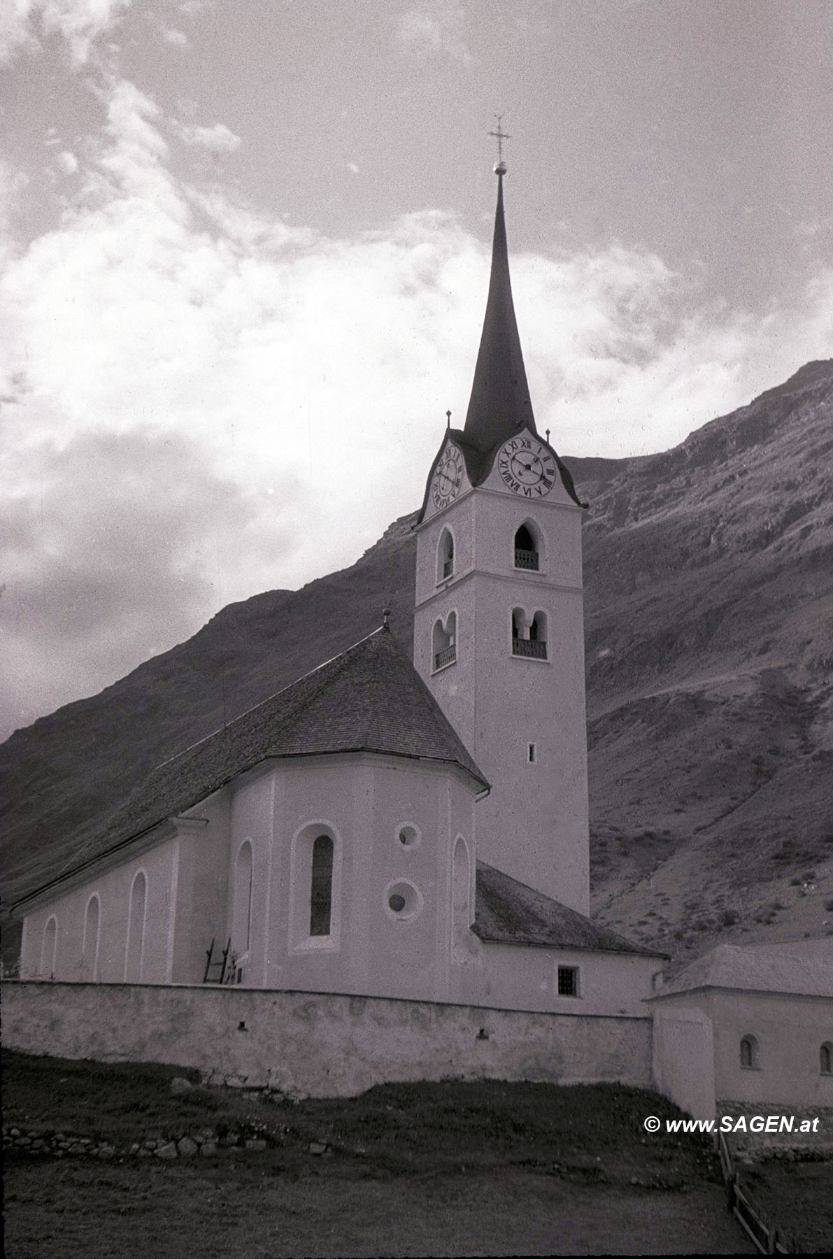 Galtür, Pfarr- und Wallfahrtskirche Mariä Geburt, 1940er Jahre