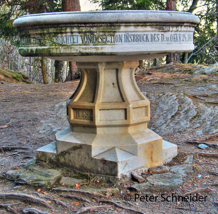 Geographischer Tisch Lanser Köpfl