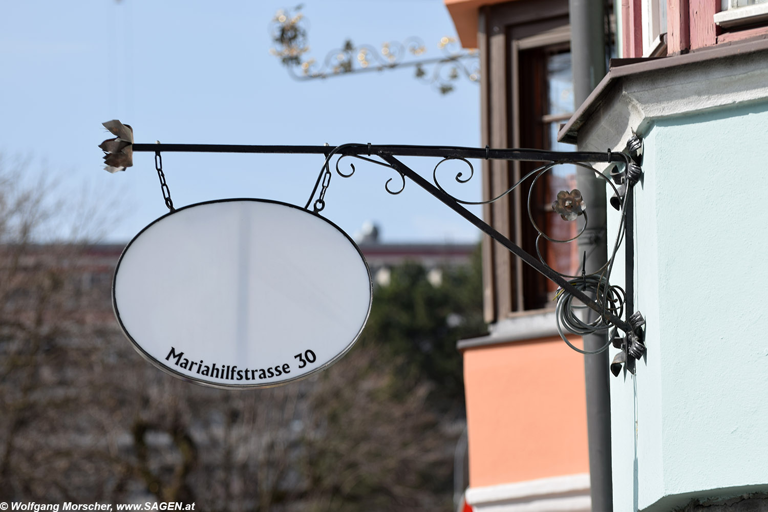 Geschäftsausleger Mariahilfstraße Innsbruck