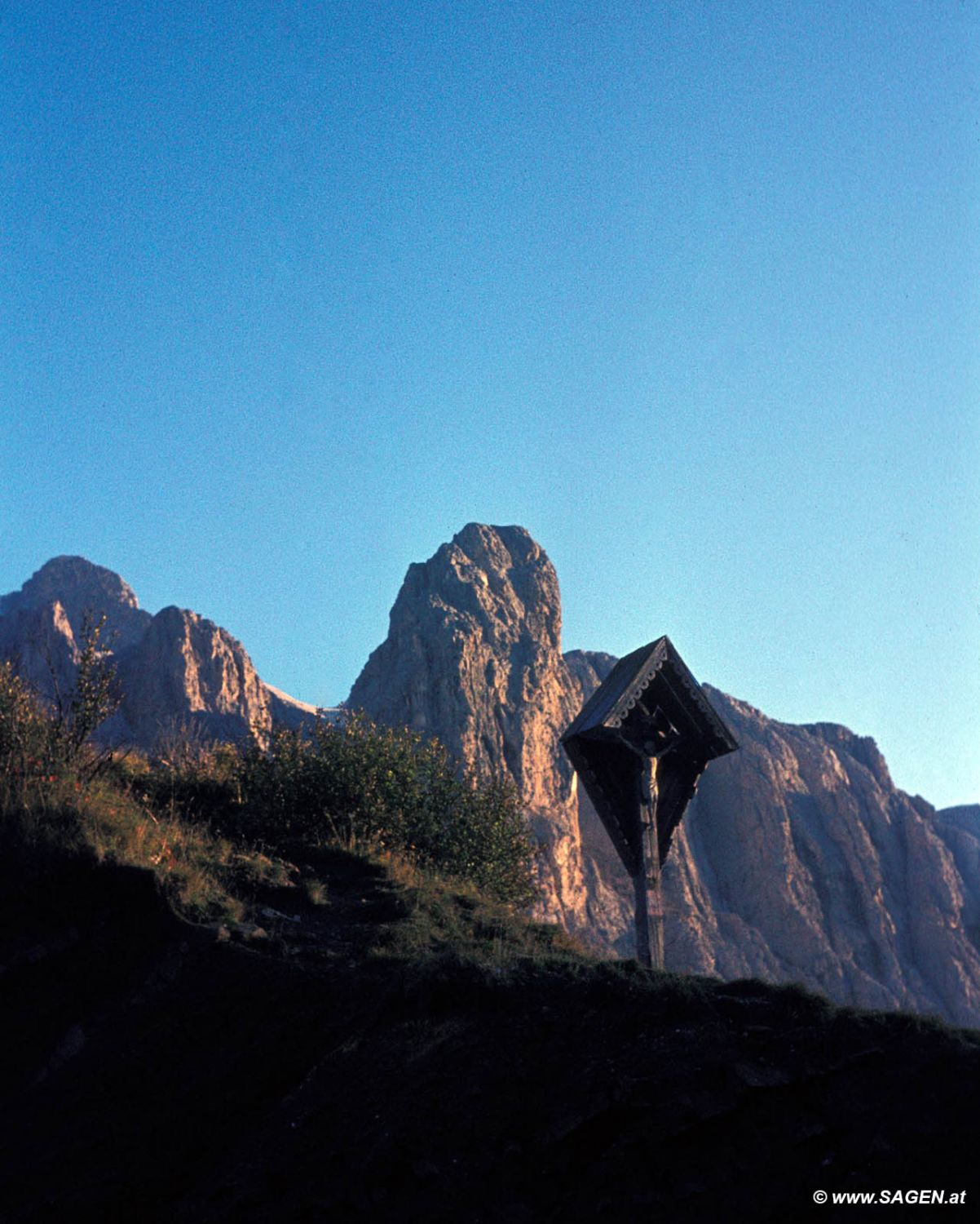 [Gesucht] Berge, vermutlich Dolomiten?