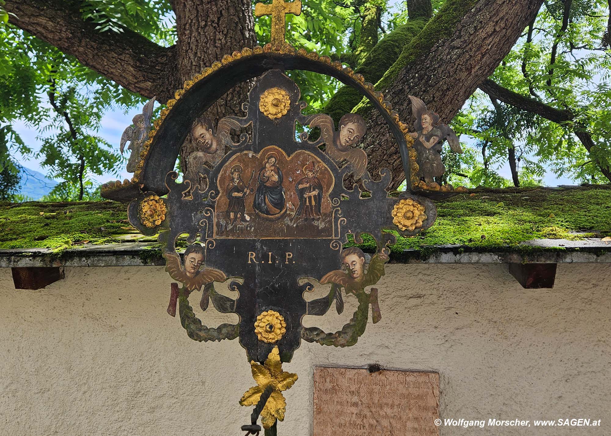 Grabkreuz Friedhof Nonnberg