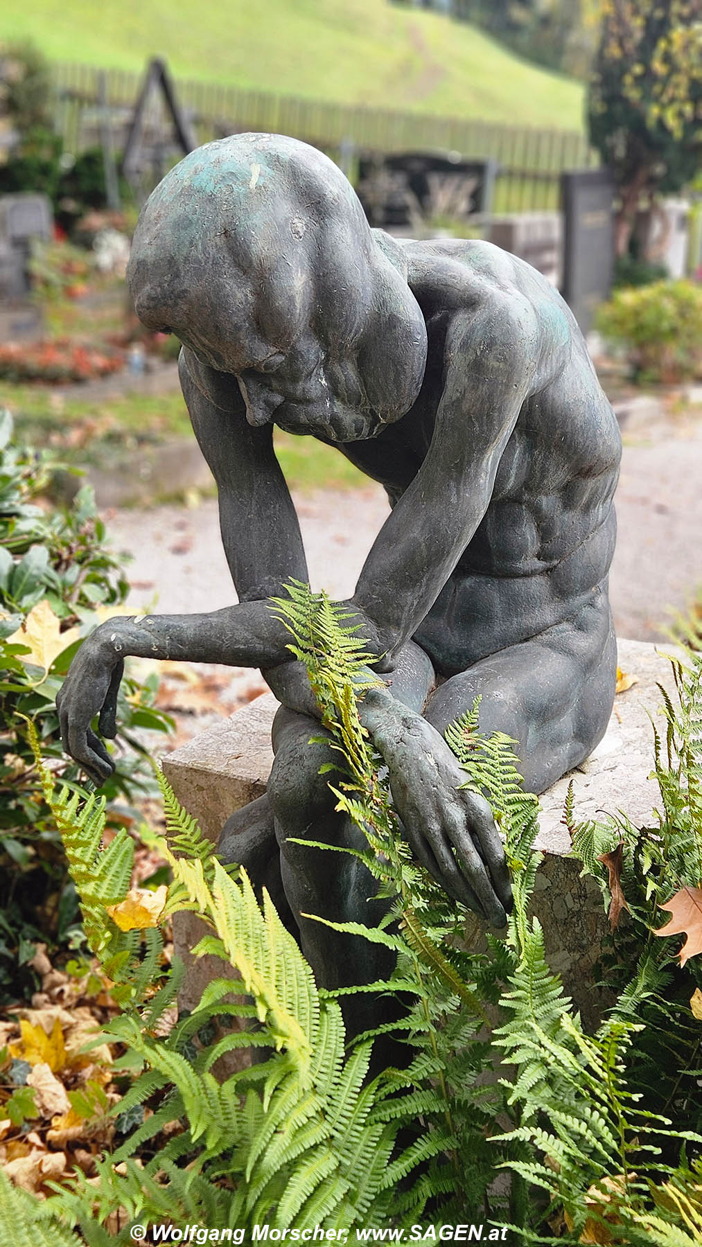 Grabplastik Friedhof Innsbruck Mühlau