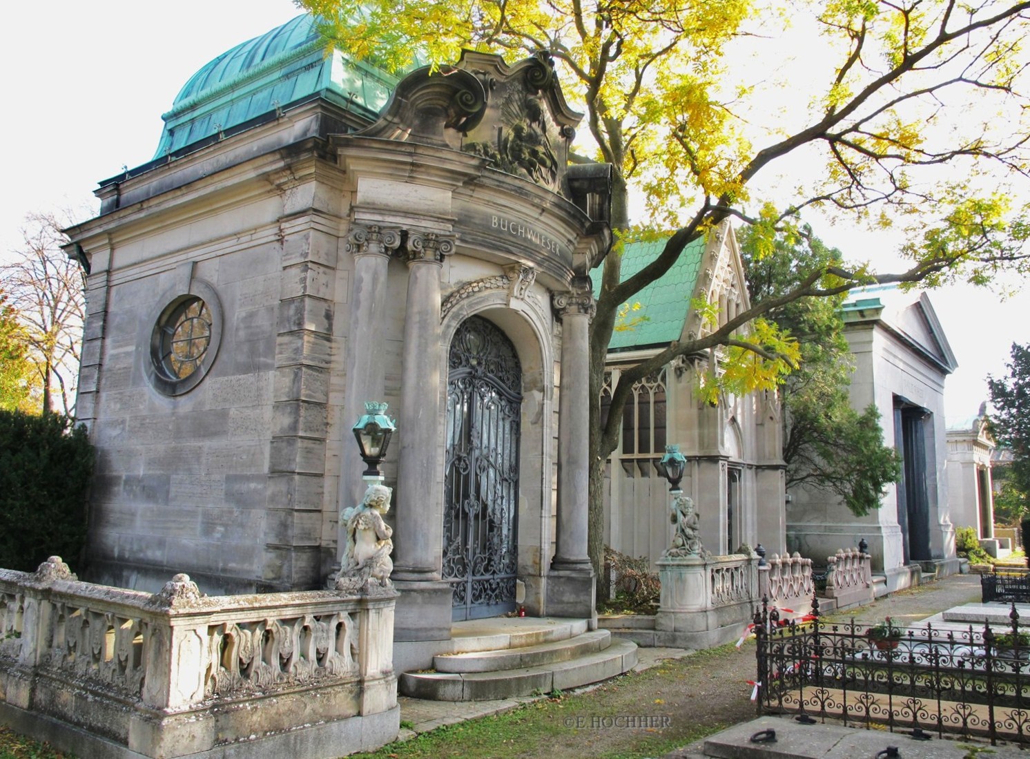 Häuser für die Ewigkeit - Hietziger Friedhof