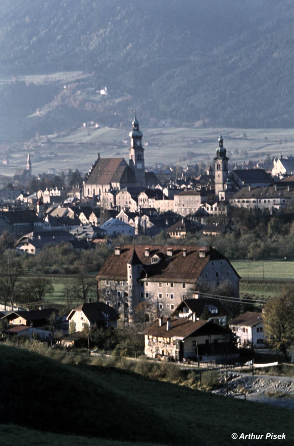 Hall in Tirol 1955