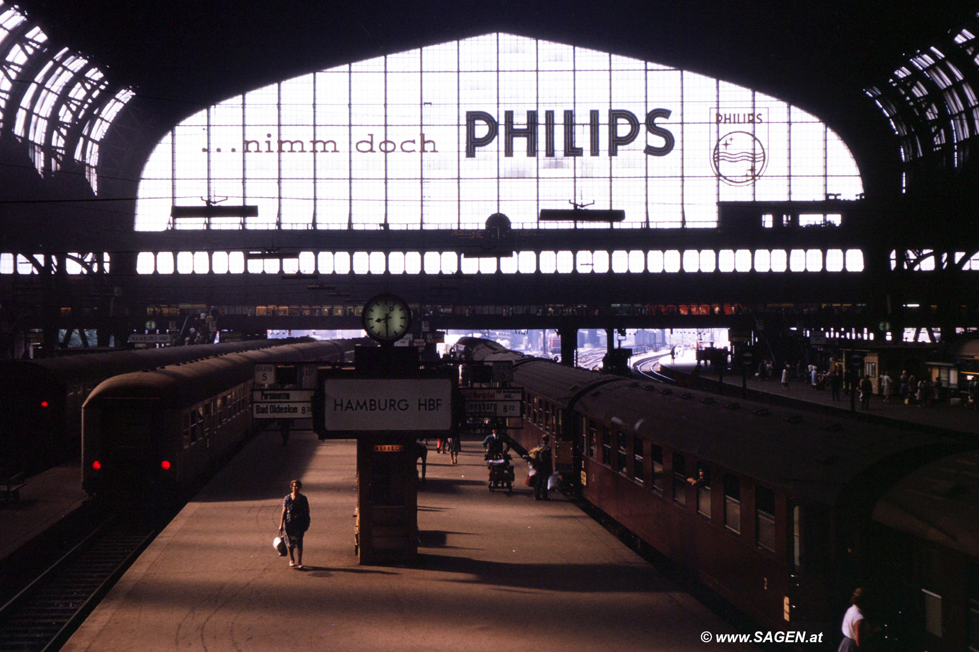 Hamburg Hauptbahnhof August 1963