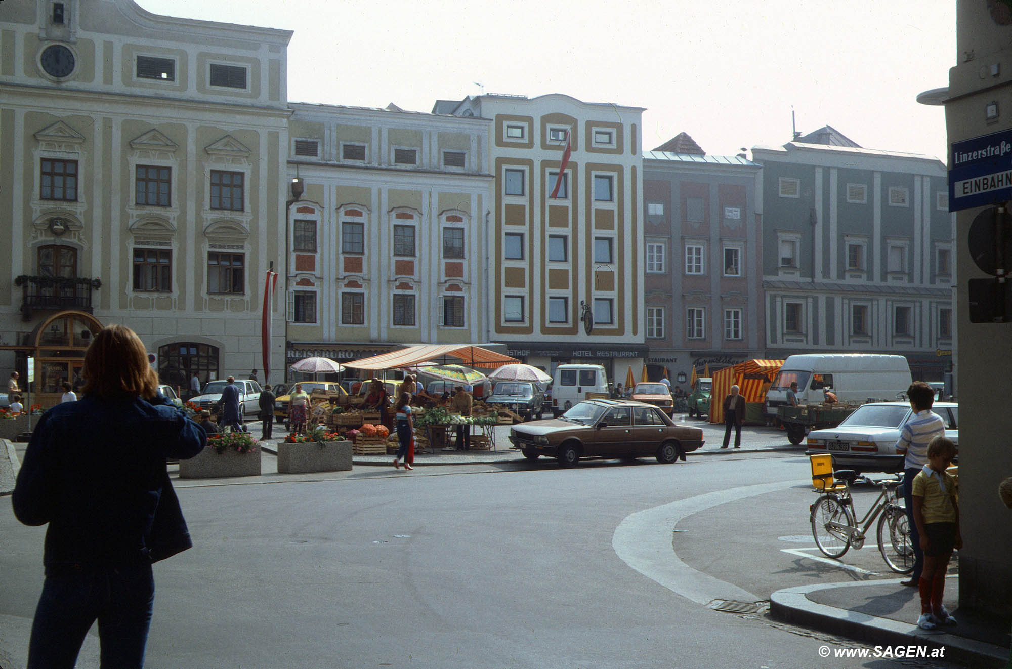 Hauptplatz Enns 1982