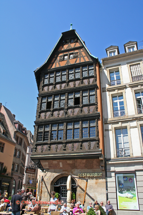 Haus Kammerzell am Münsterplatz in Straßburg