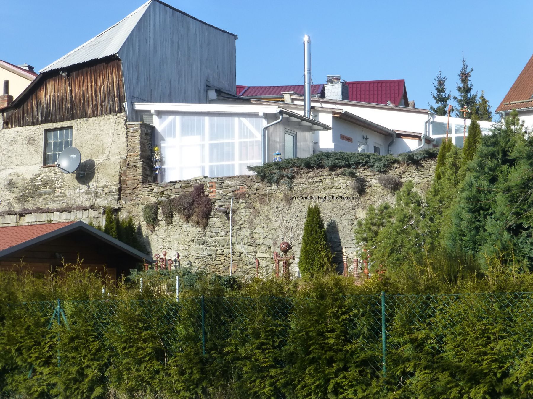 historische Mauerreste in Güntersberge im Harz.