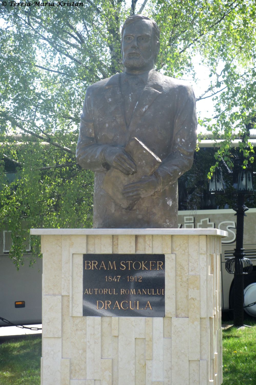 Hotel Castel Dracula- Bram Stoker Denkmal