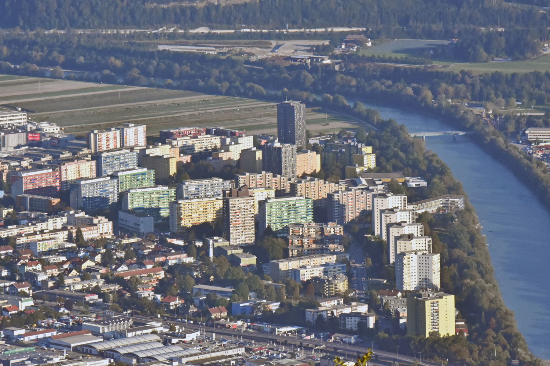 Innsbruck, O Dorf